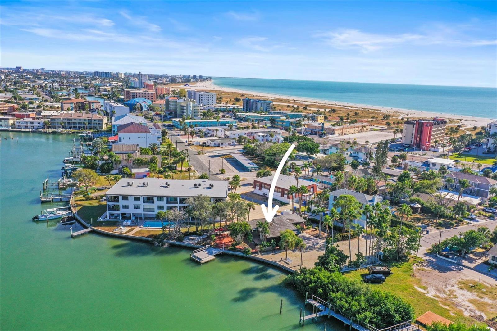 Image 6 of 28 For 11921 Lagoon Lane