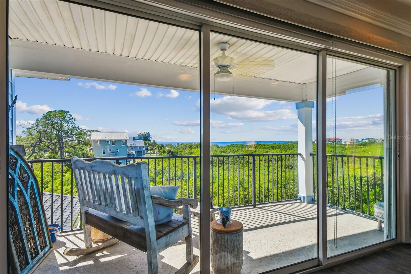 Image 18 of 42 For 1602 Sea Breeze Drive