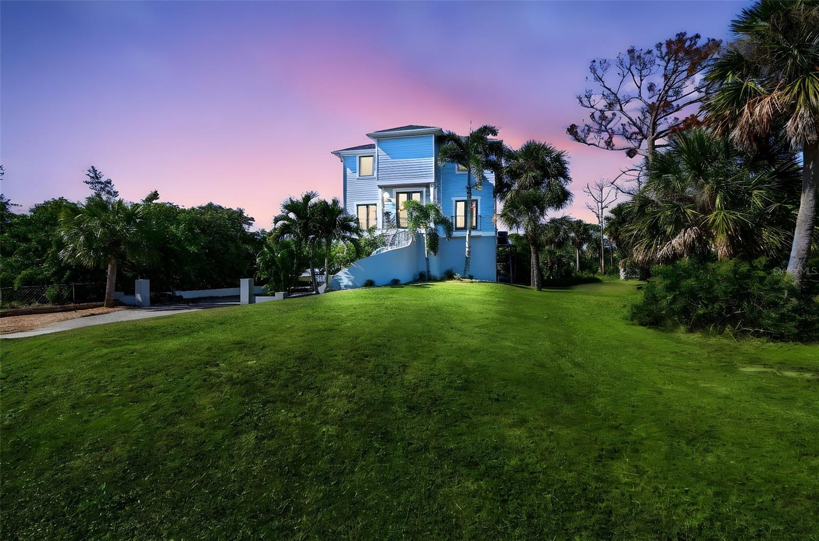 Image 39 of 42 For 1602 Sea Breeze Drive