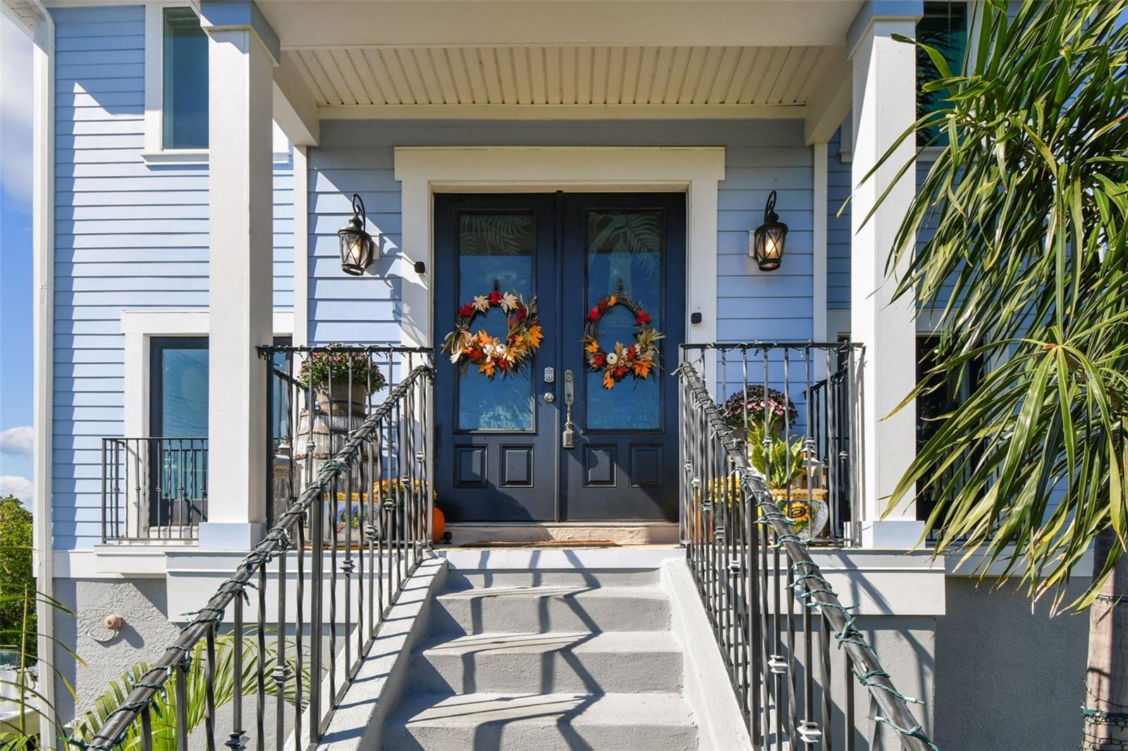 Image 4 of 42 For 1602 Sea Breeze Drive