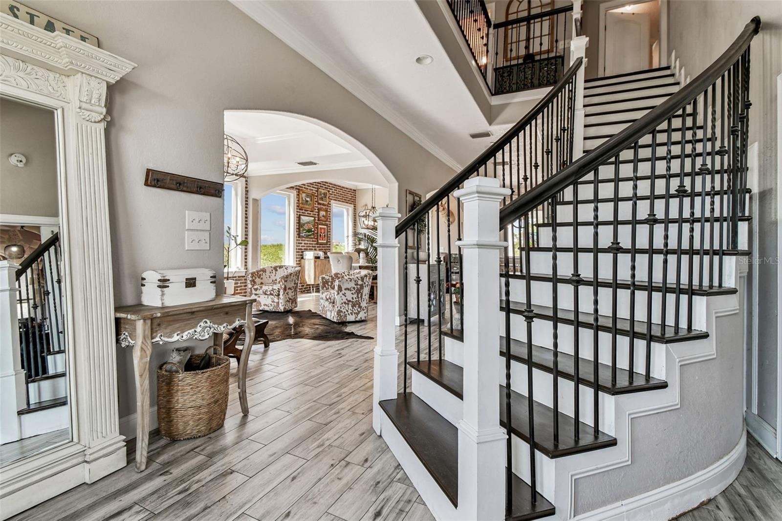 Image 5 of 42 For 1602 Sea Breeze Drive