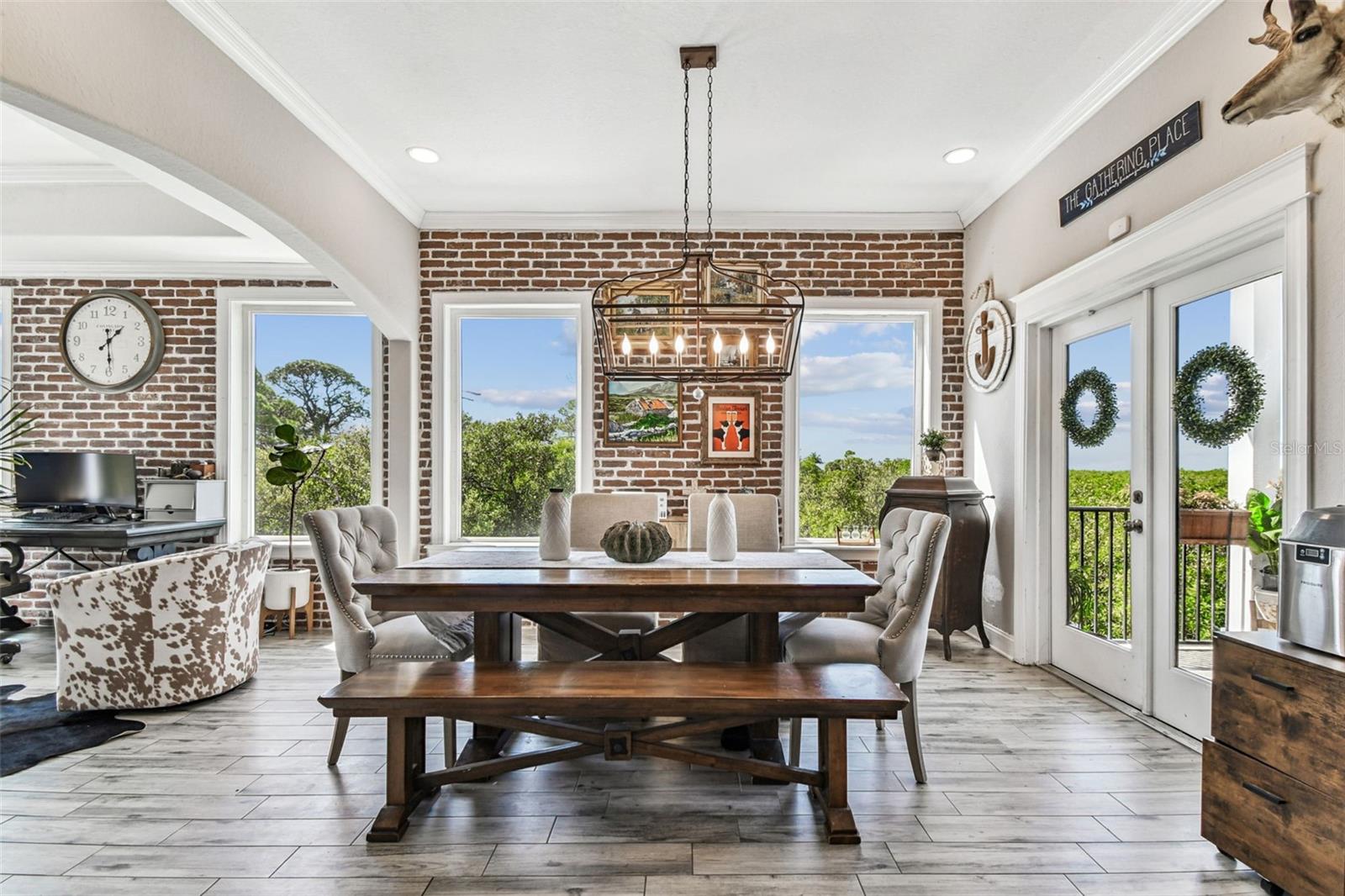 Image 7 of 42 For 1602 Sea Breeze Drive