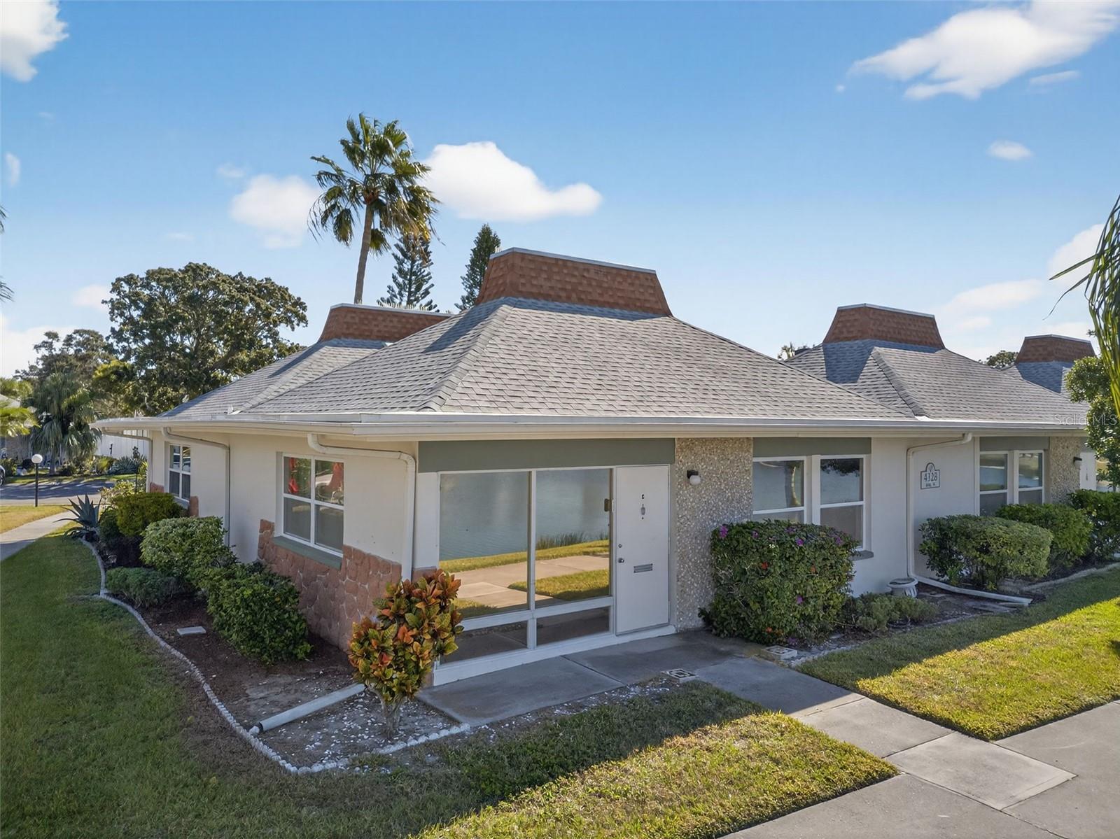 Details for 4328 Tahitian Gardens Circle E, HOLIDAY, FL 34691