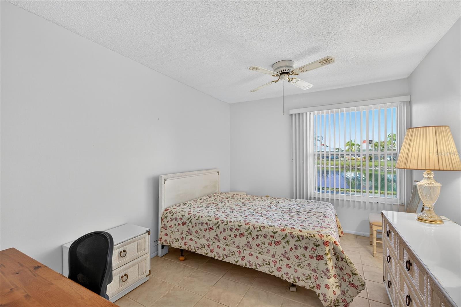 Image 20 of 31 For 4328 Tahitian Gardens Circle E