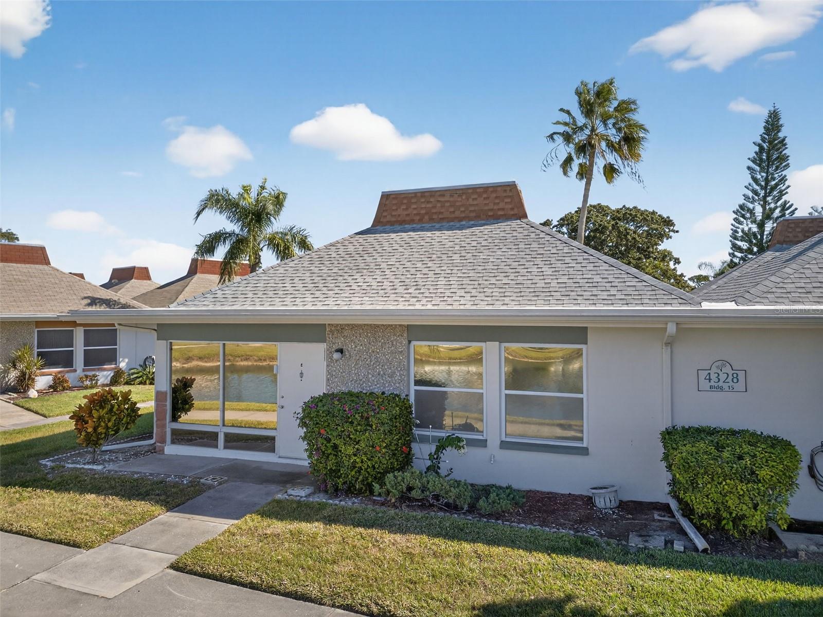 Image 22 of 31 For 4328 Tahitian Gardens Circle E