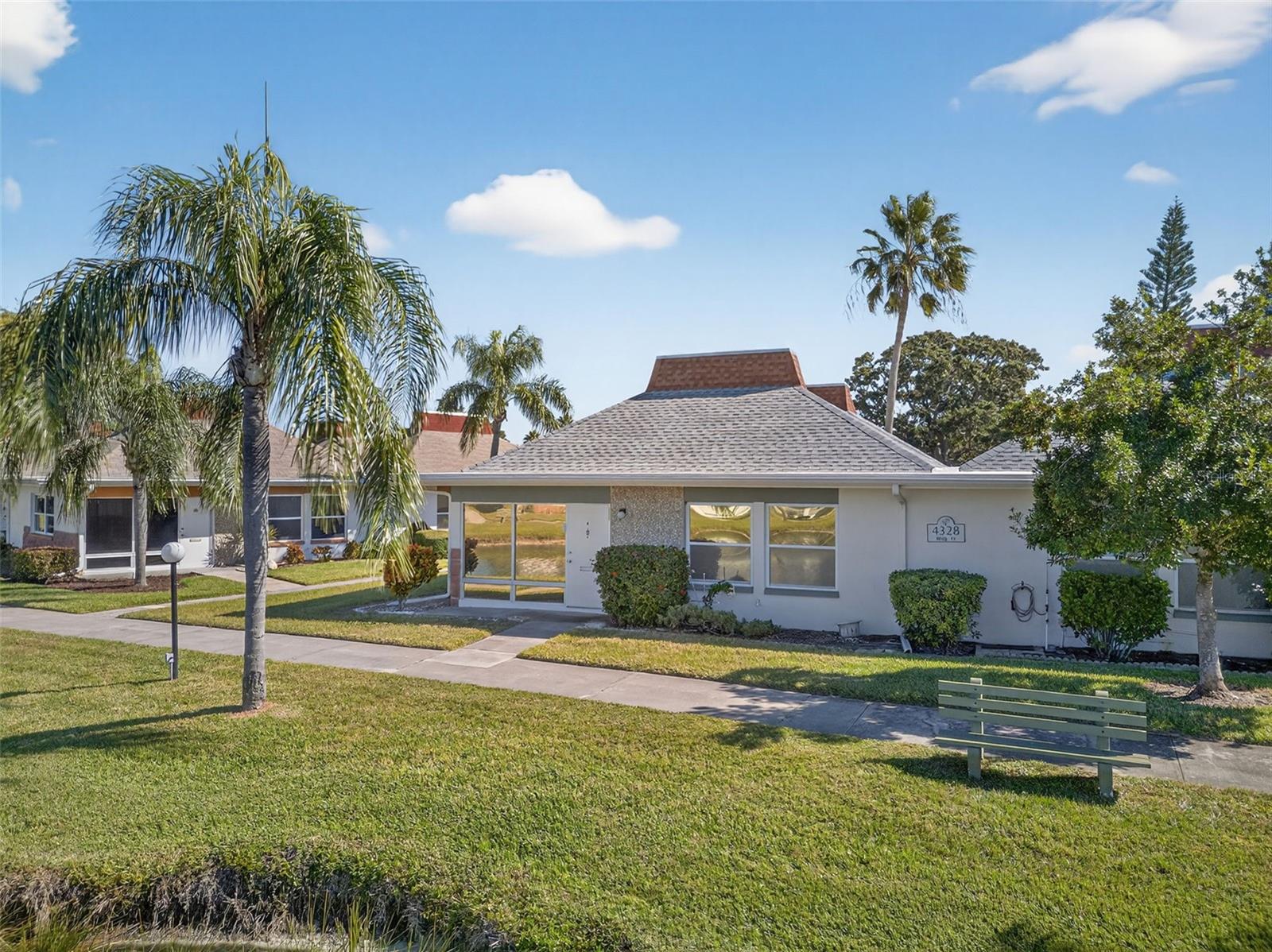 Image 23 of 31 For 4328 Tahitian Gardens Circle E