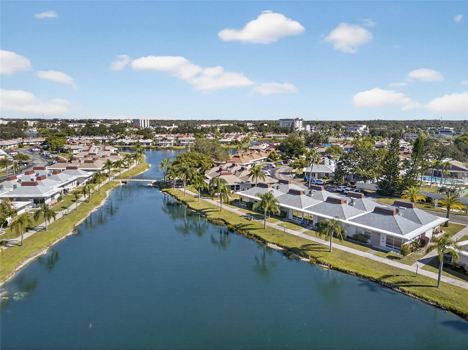 Image 27 of 31 For 4328 Tahitian Gardens Circle E