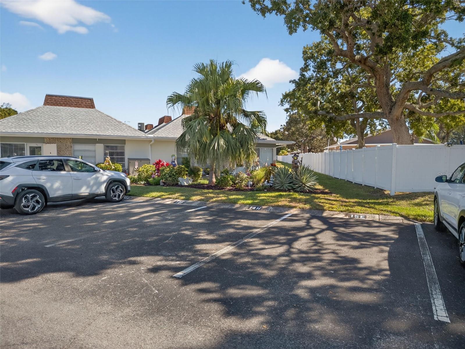 Image 29 of 31 For 4328 Tahitian Gardens Circle E