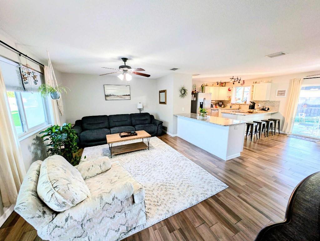 Image 20 of 25 For 2941 Lantern Drive