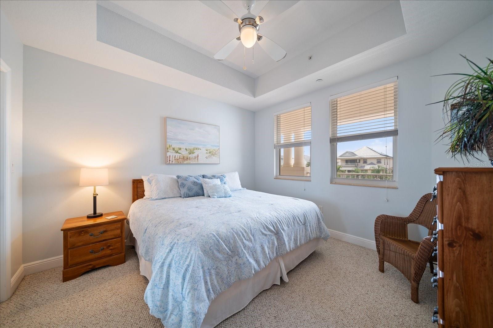 Image 16 of 45 For 17735 Gulf Boulevard 304