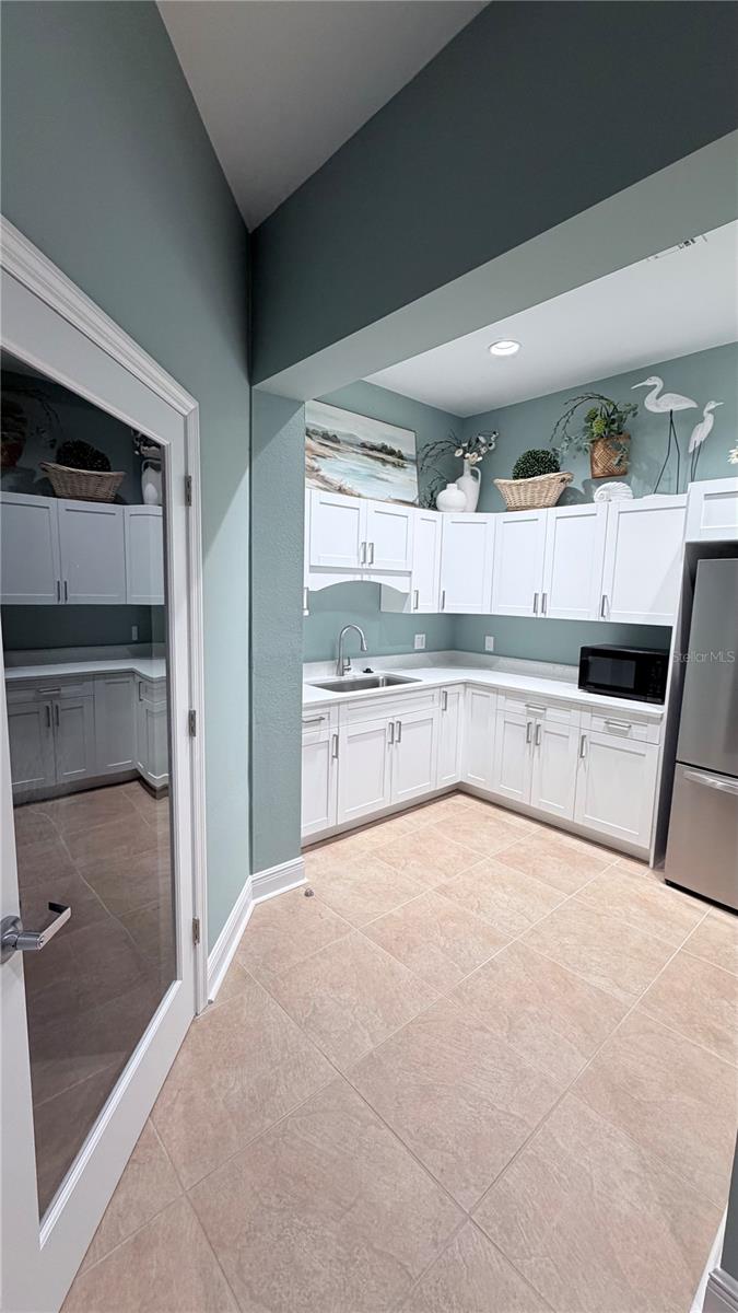 Image 49 of 66 For 17735 Gulf Boulevard 304