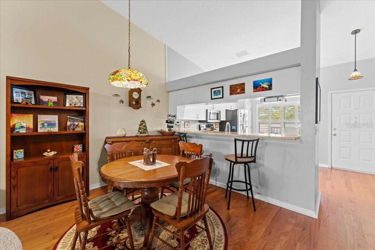 Image 10 of 54 For 14460 Marina Way 18