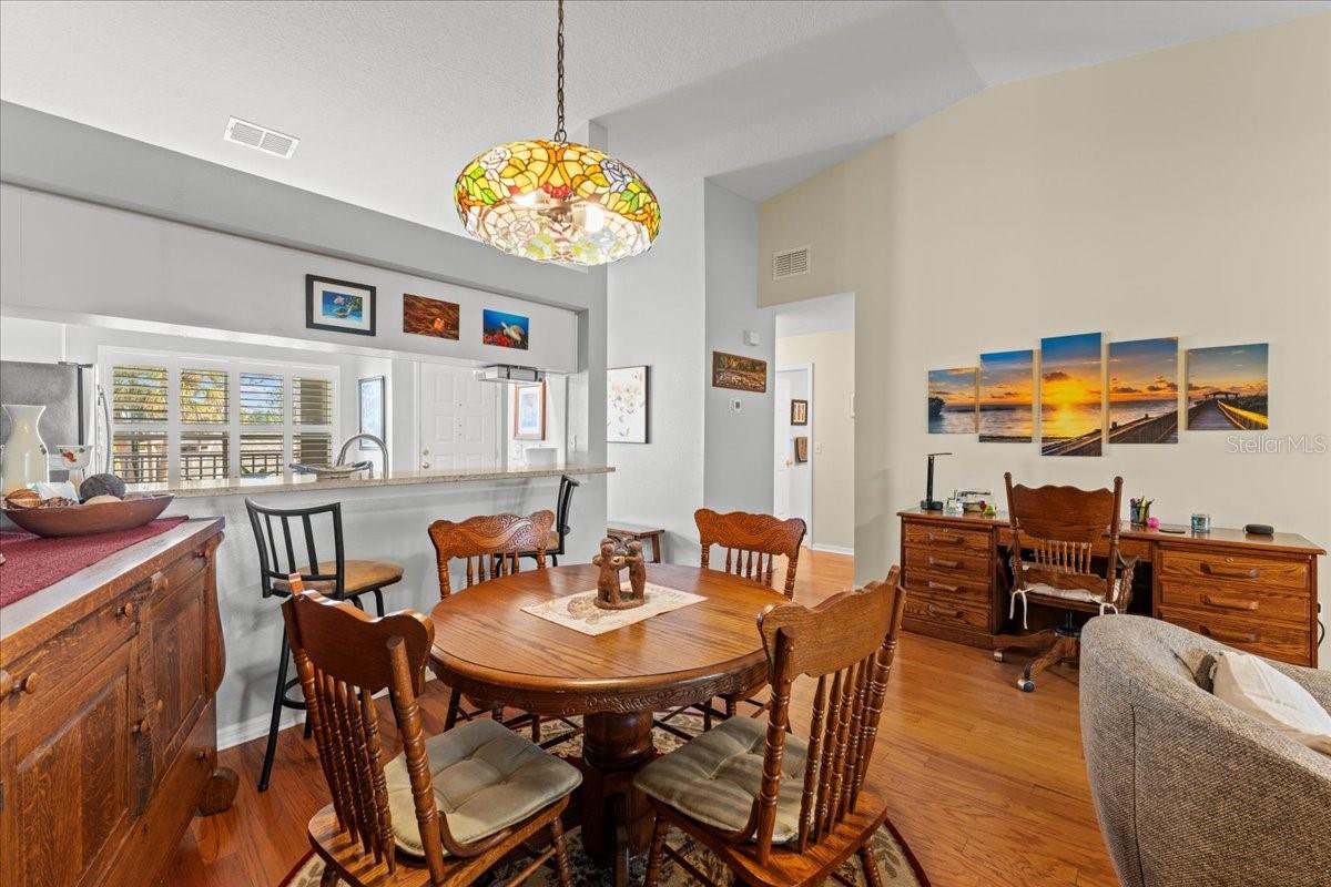 Image 11 of 54 For 14460 Marina Way 18