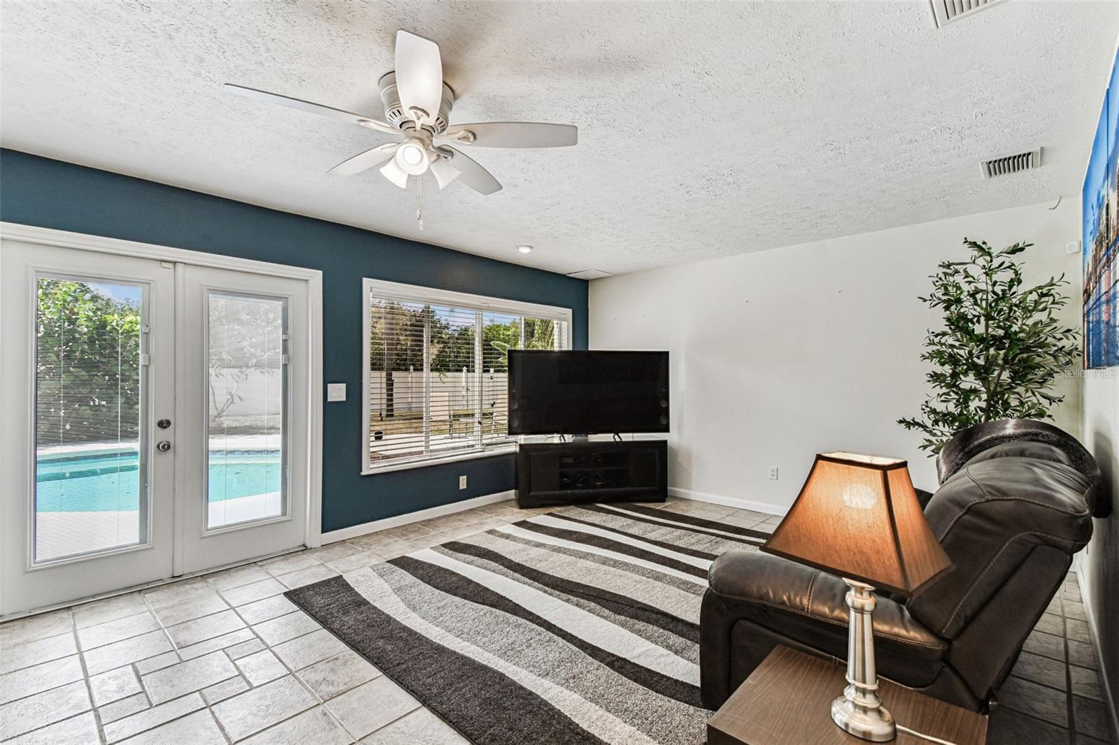 Image 24 of 48 For 5426 Pentail Circle