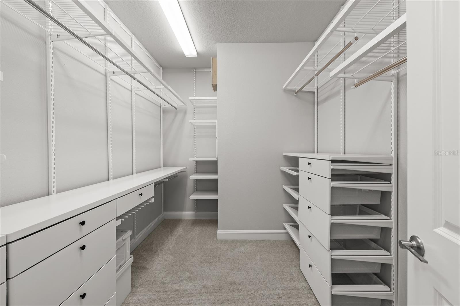 Image 23 of 37 For 2602 Cleveland Street 3