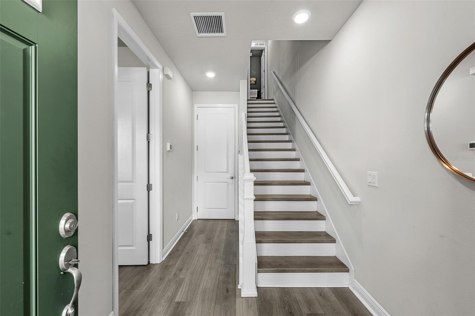 Image 4 of 37 For 2602 Cleveland Street 3