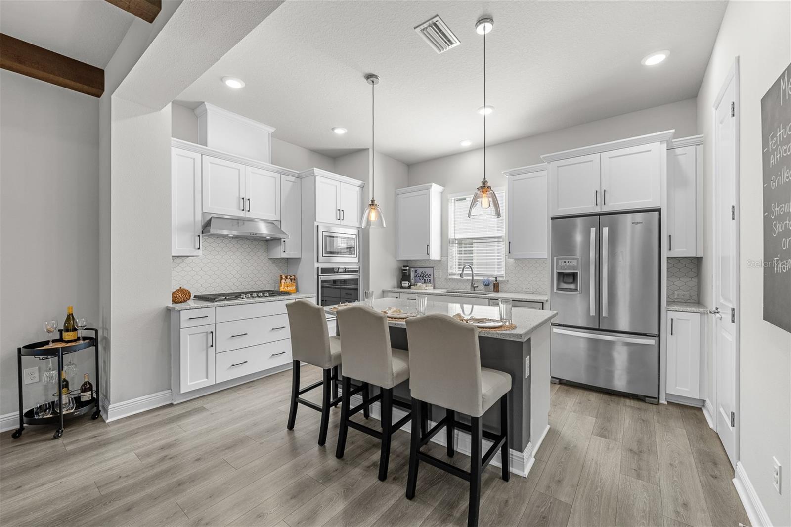 Image 5 of 37 For 2602 Cleveland Street 3