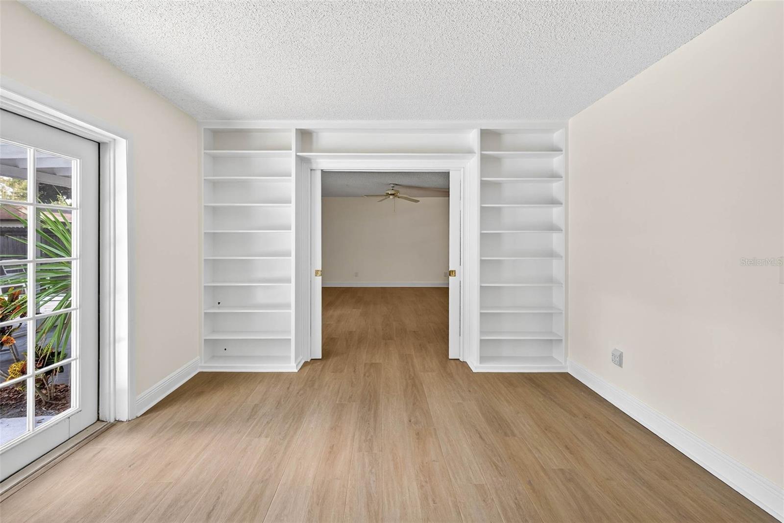 Image 15 of 55 For 11009 Cinderlane Place