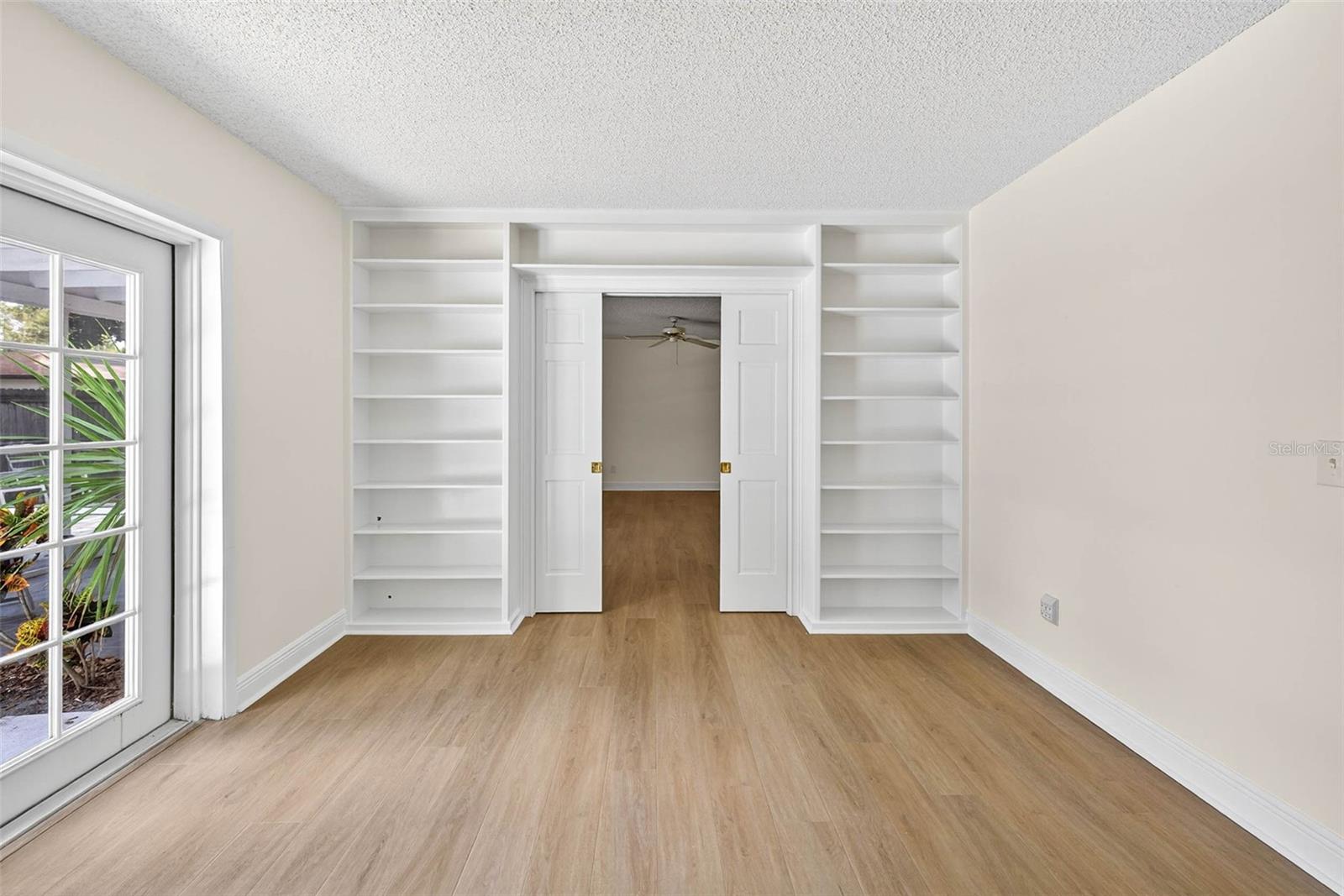 Image 16 of 55 For 11009 Cinderlane Place