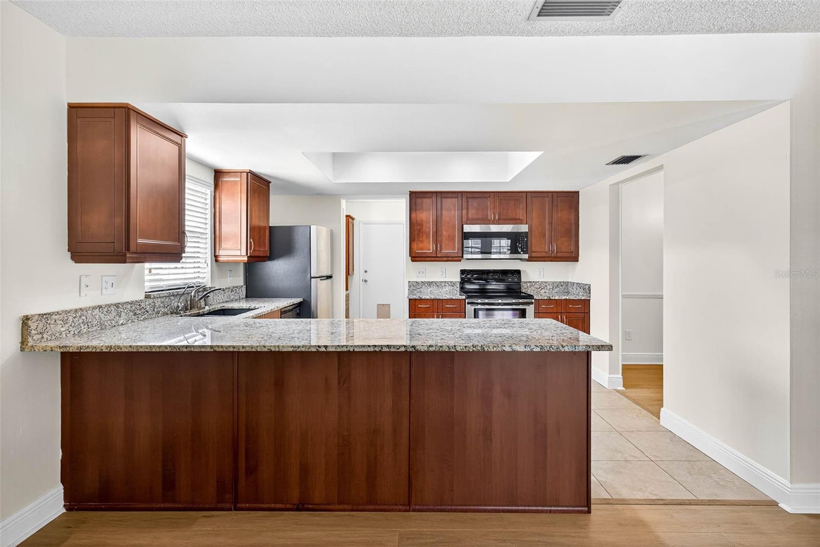 Image 23 of 55 For 11009 Cinderlane Place