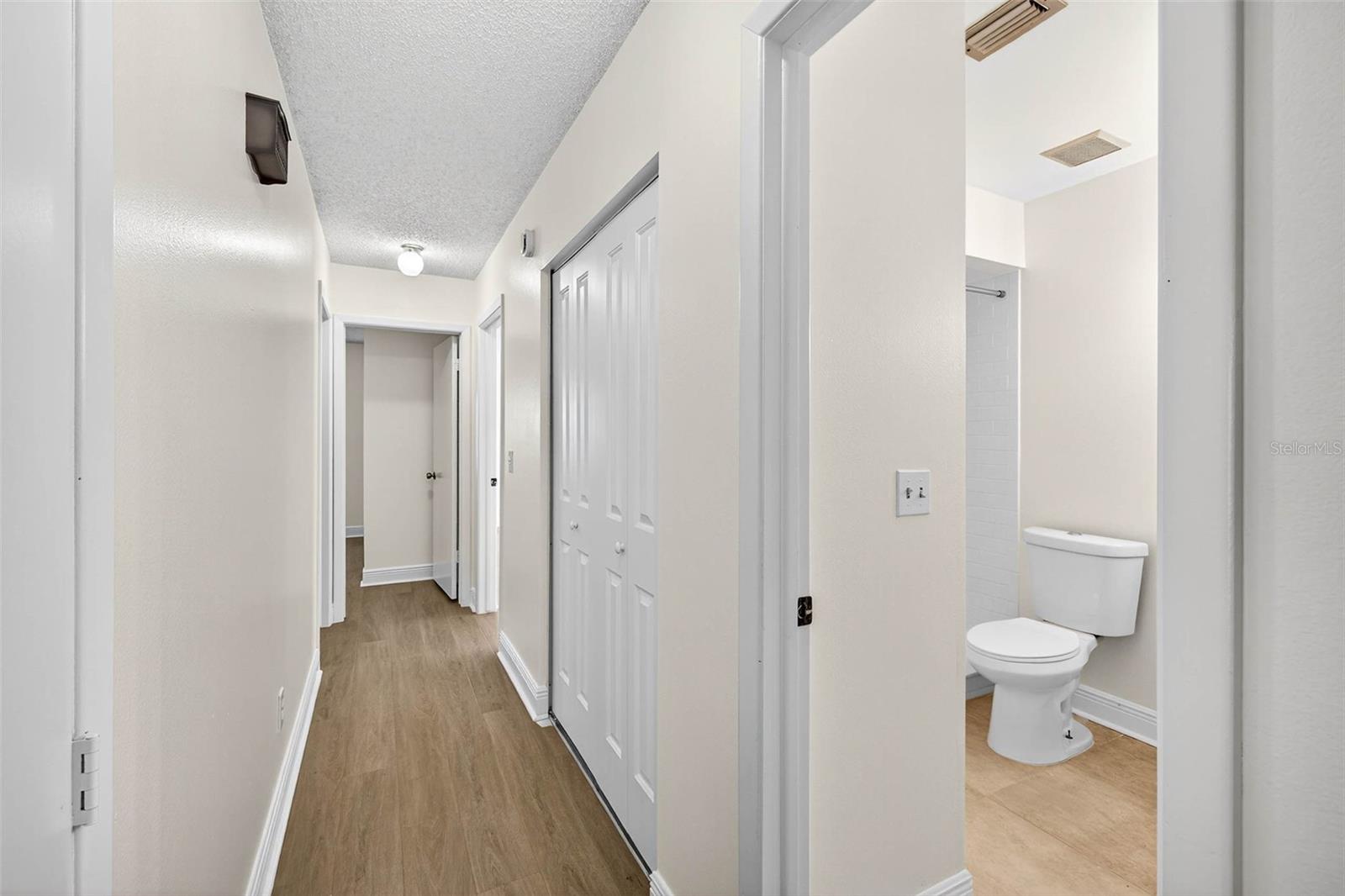 Image 32 of 55 For 11009 Cinderlane Place