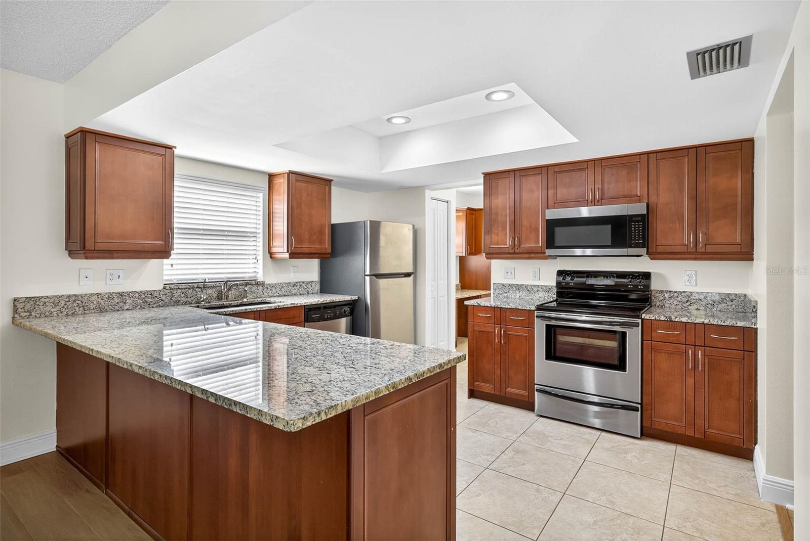 Image 5 of 55 For 11009 Cinderlane Place