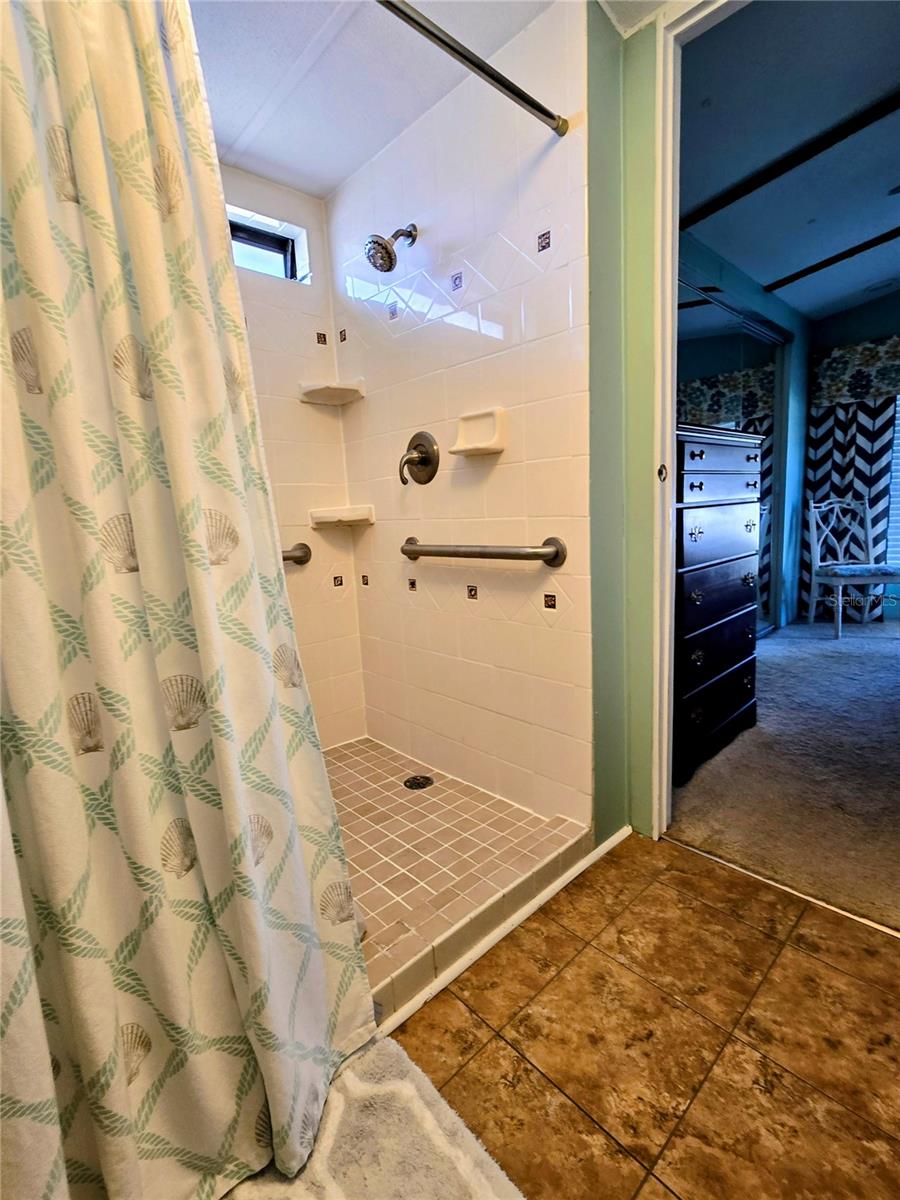 Image 22 of 38 For 6307 Wealthy Lane