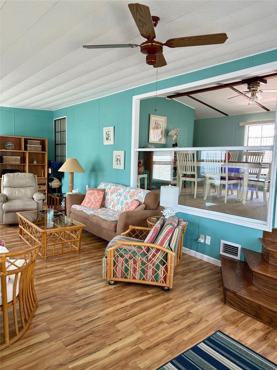 Image 5 of 20 For 6307 Wealthy Lane