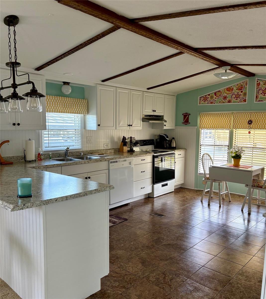 Image 7 of 20 For 6307 Wealthy Lane