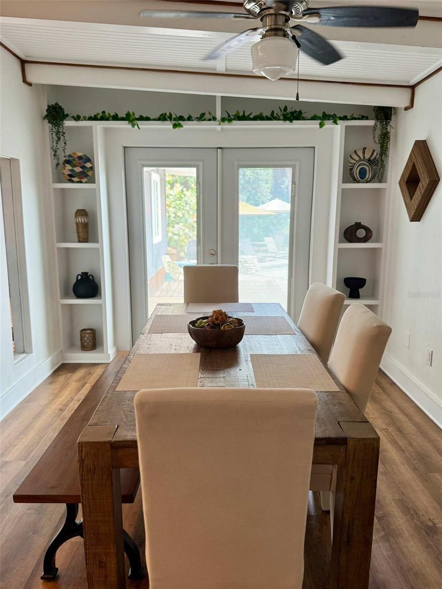 Image 14 of 43 For 3012 Grand View Avenue