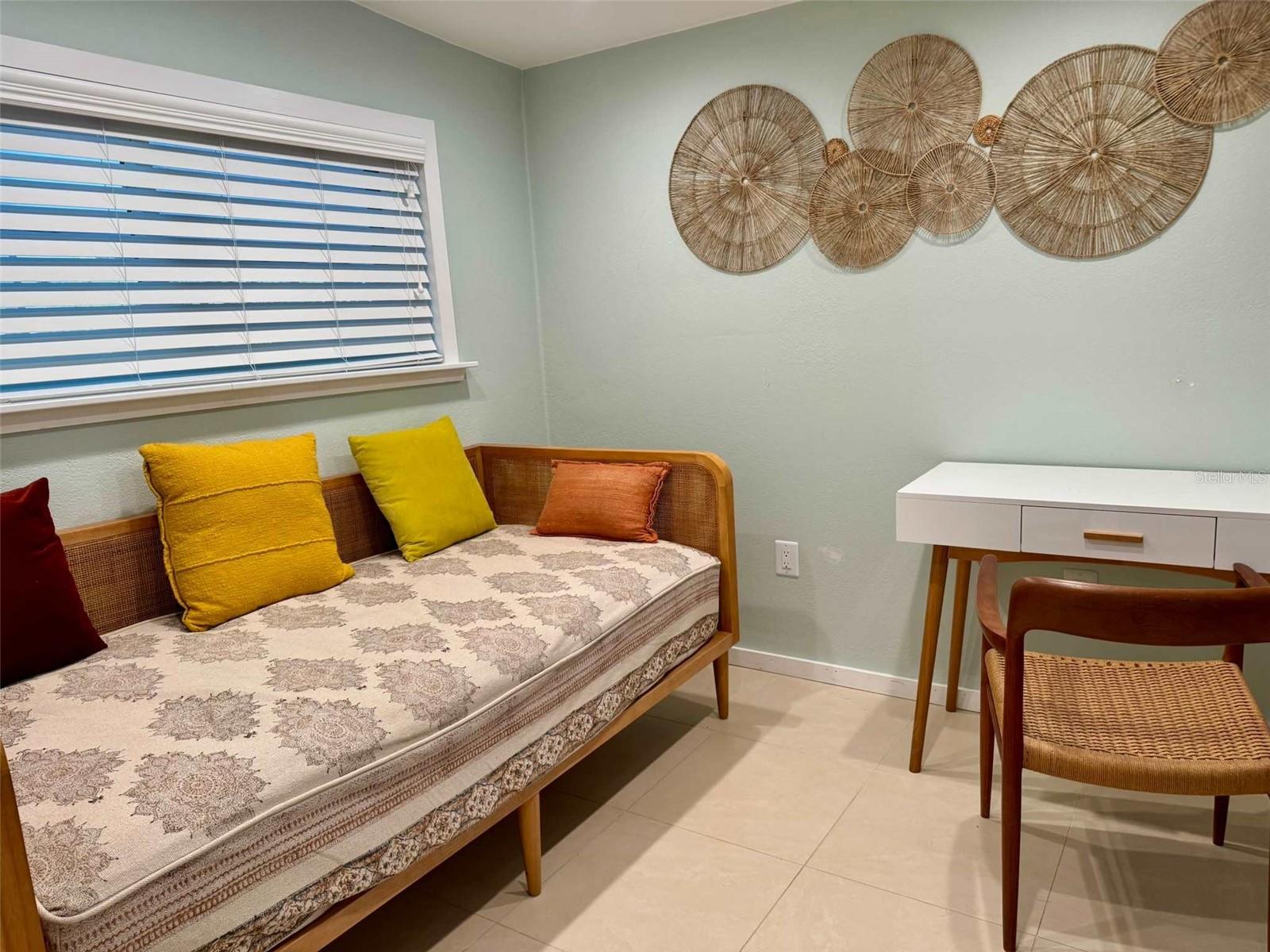 Image 22 of 43 For 3012 Grand View Avenue