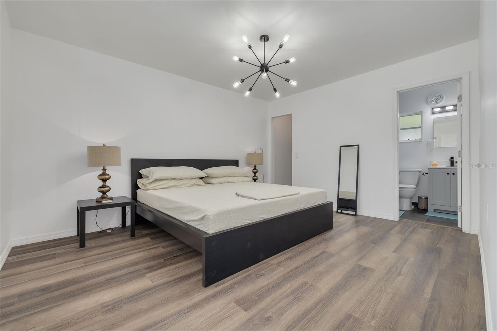 Image 13 of 30 For 1477 Pinebrook Drive