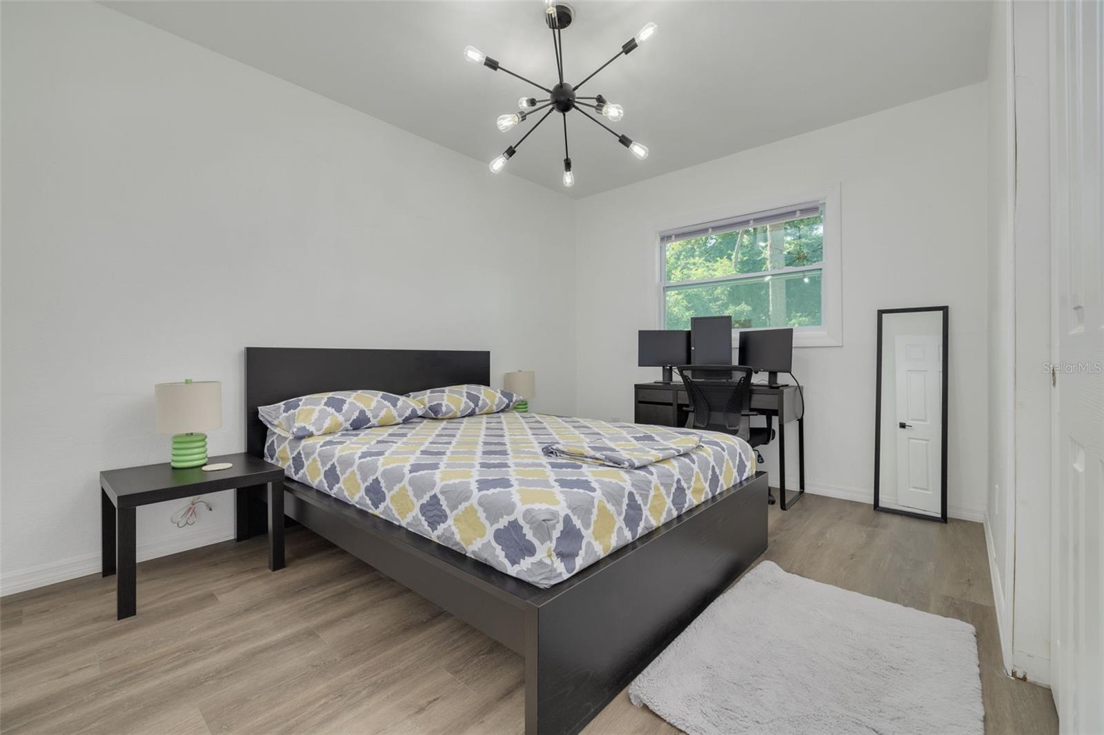 Image 21 of 30 For 1477 Pinebrook Drive