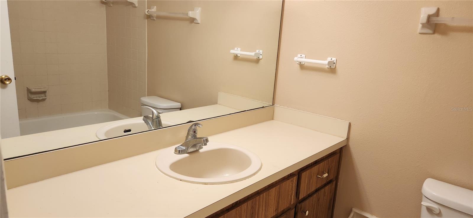 Image 23 of 32 For 11201 122nd Avenue L-232