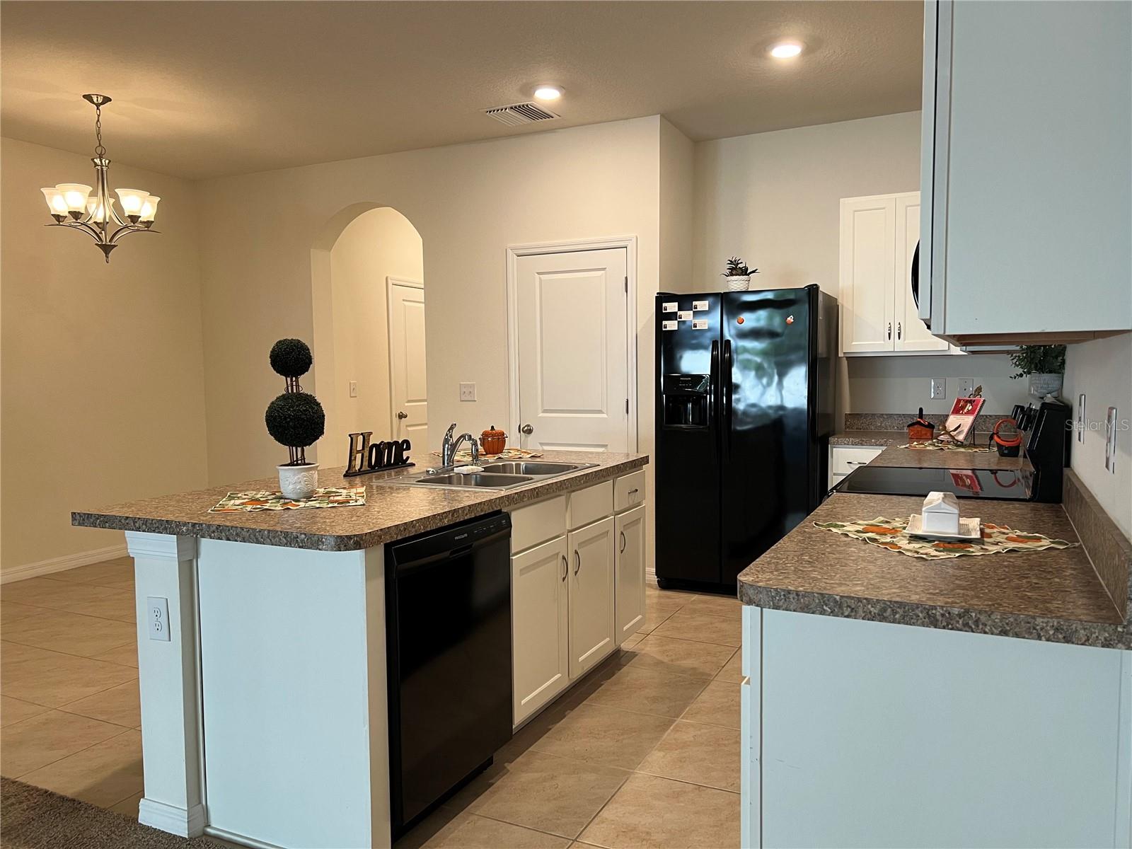 Image 8 of 24 For 3816 Vignoble Lane