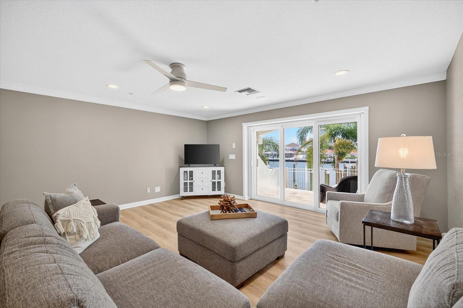 Image 25 of 87 For 125 Brightwater Drive 2