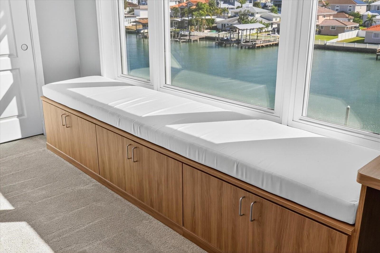 Image 35 of 87 For 125 Brightwater Drive 2