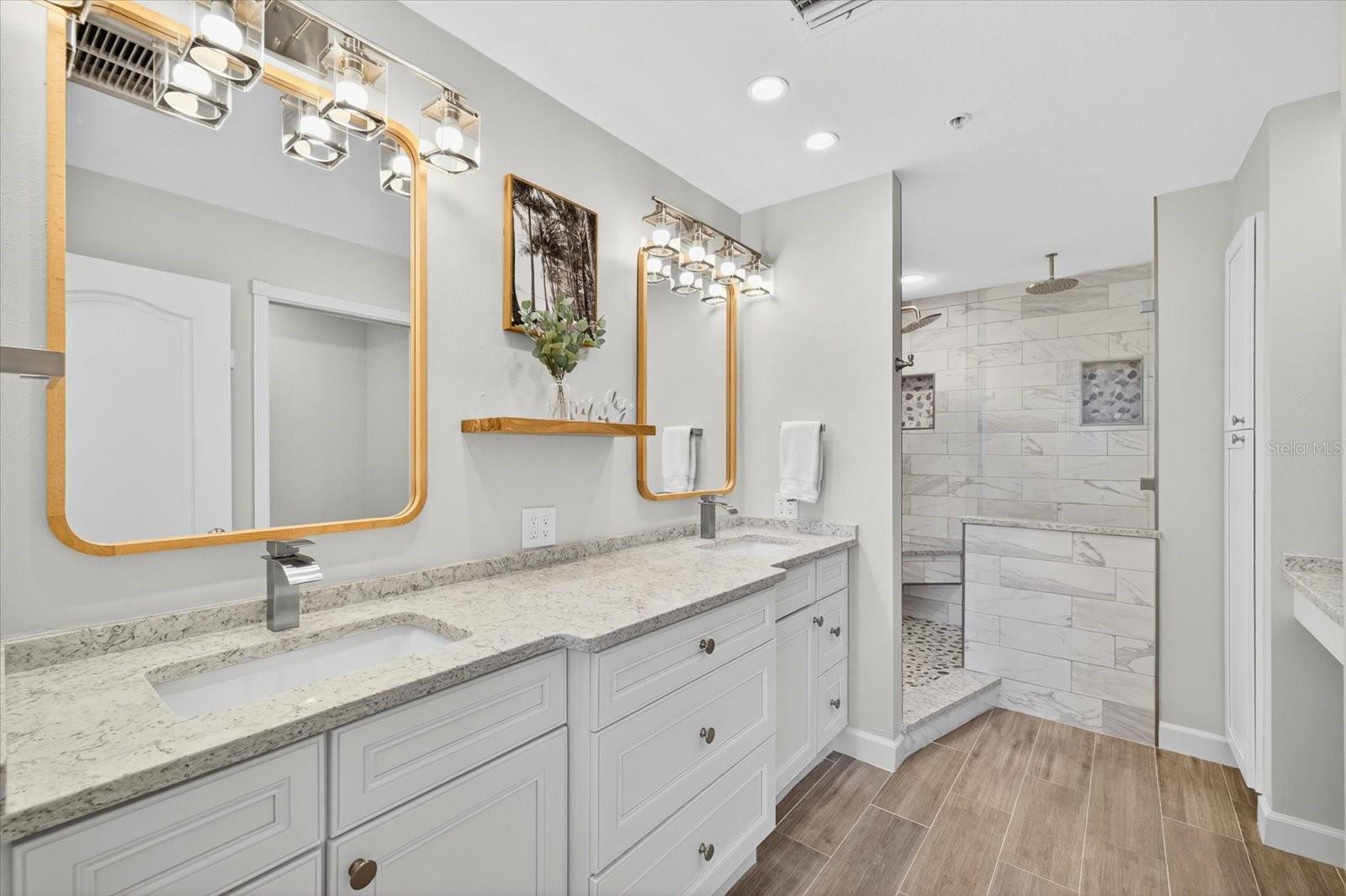 Image 37 of 87 For 125 Brightwater Drive 2