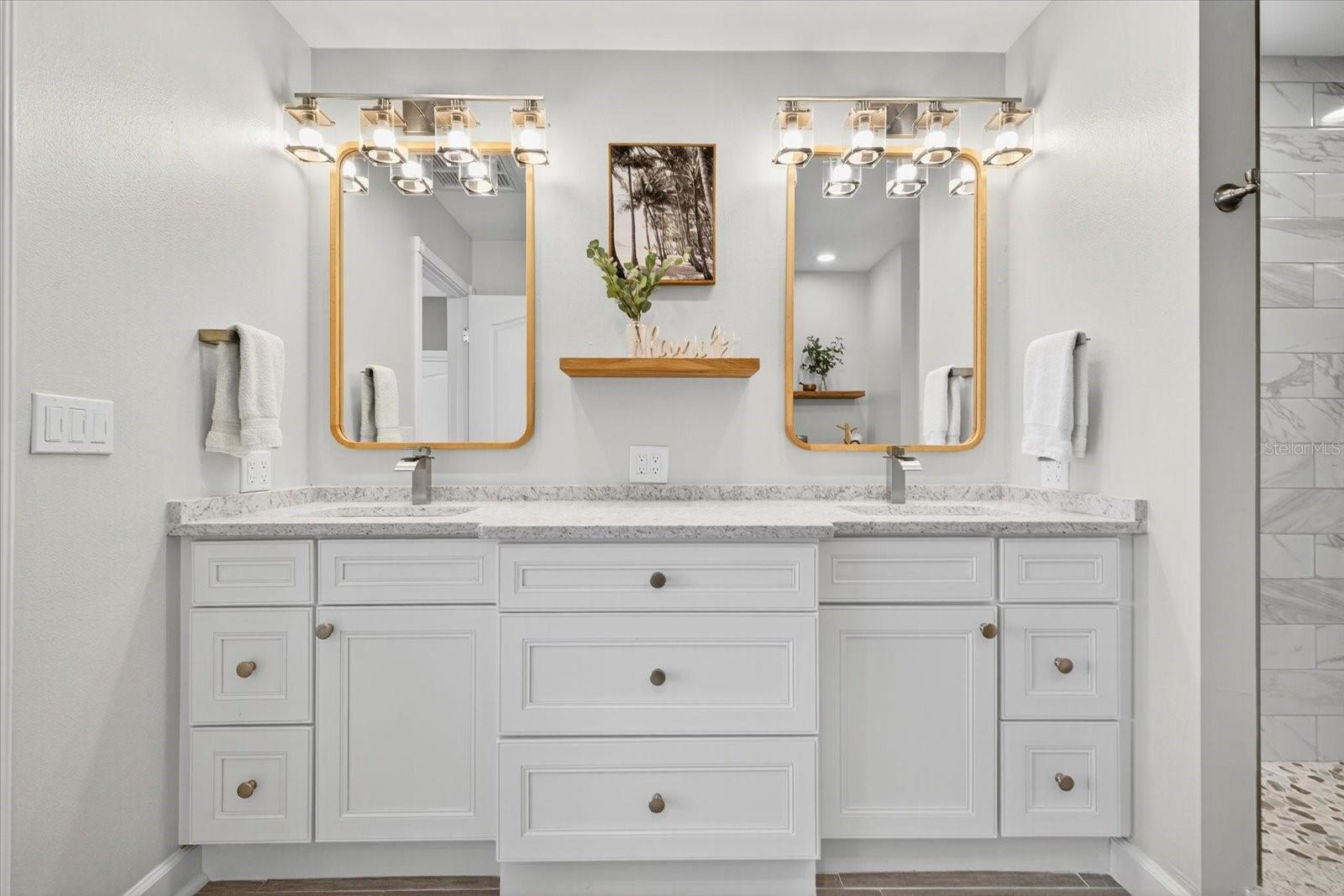 Image 51 of 87 For 125 Brightwater Drive 2