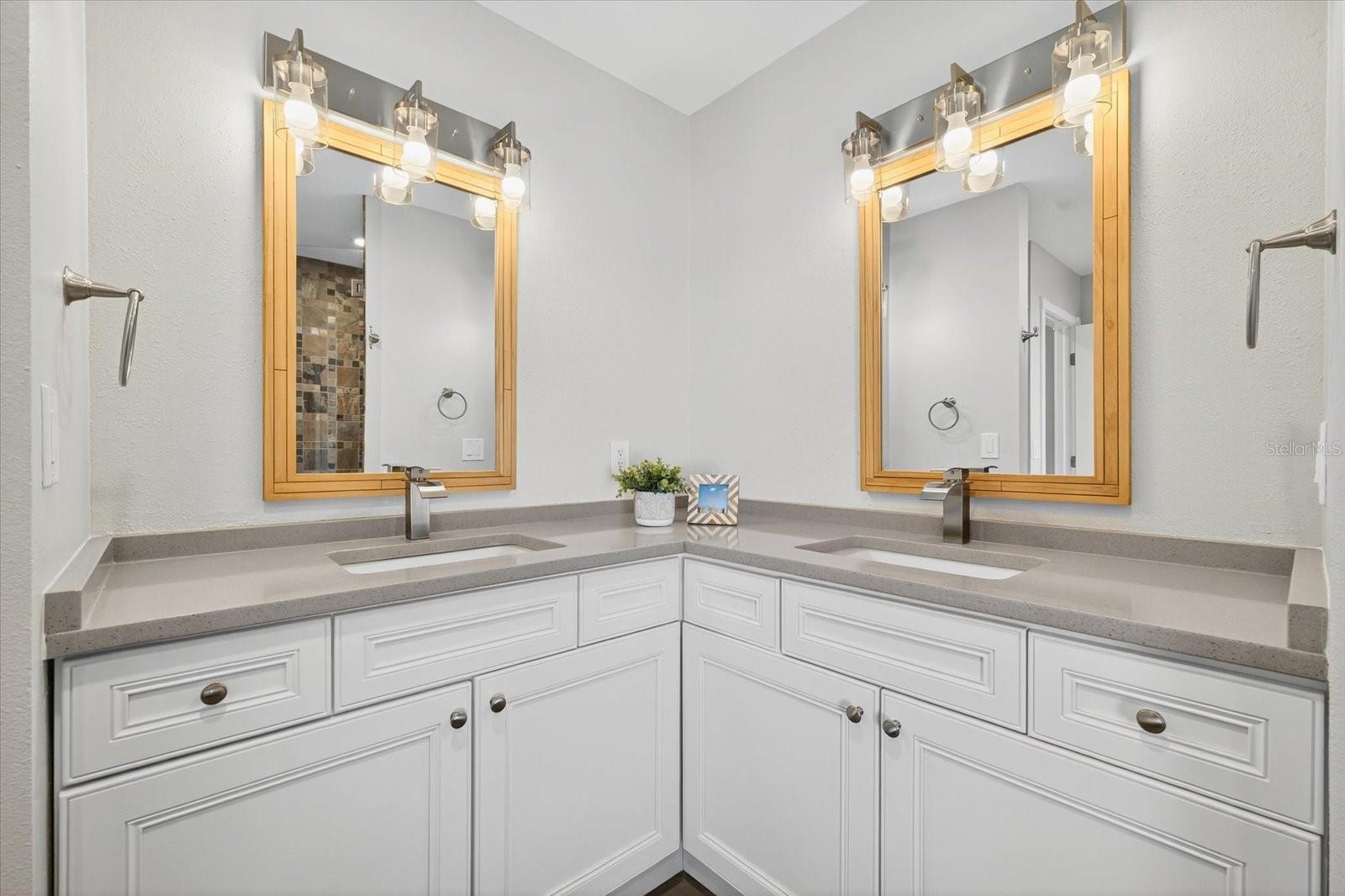 Image 61 of 87 For 125 Brightwater Drive 2