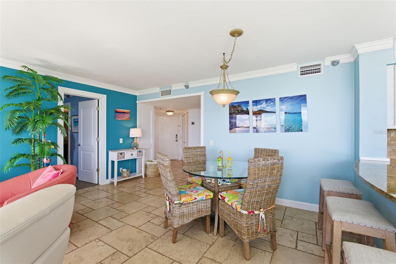 Image 6 of 44 For 6265 Sun Boulevard 1204