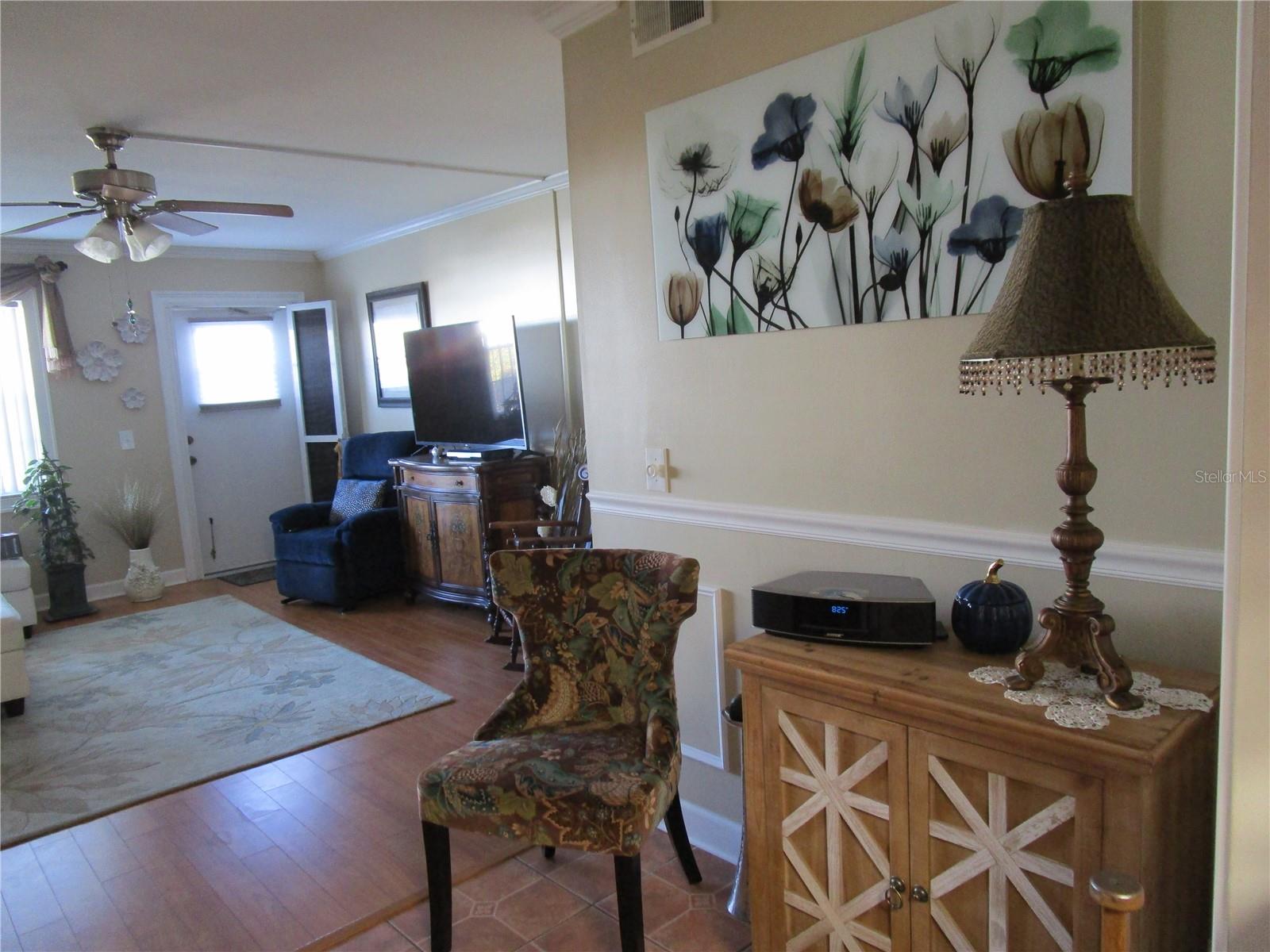 Image 3 of 37 For 5850 18th Street N 8