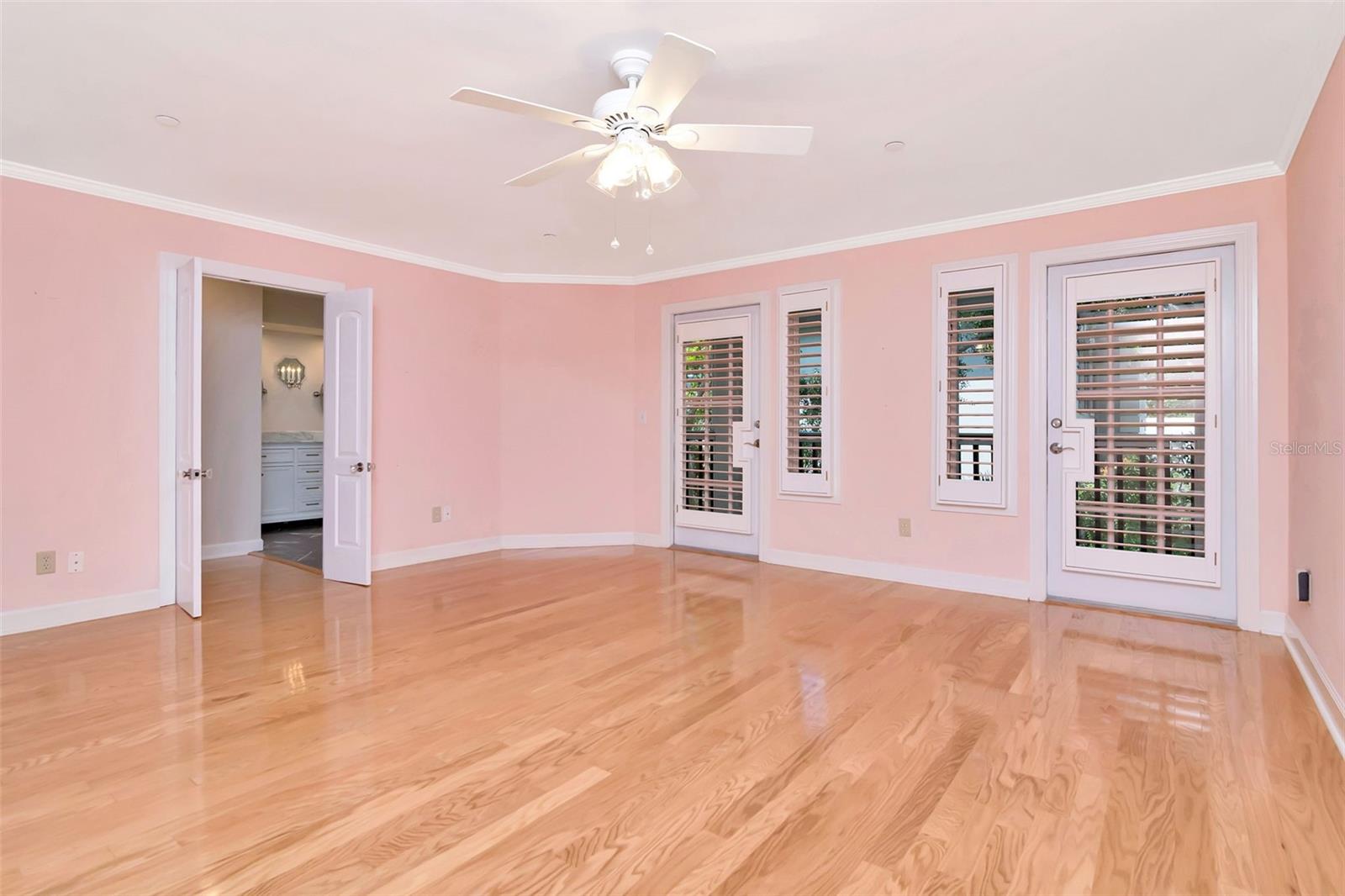 Image 15 of 28 For 5001 Pilgrims Path Way C