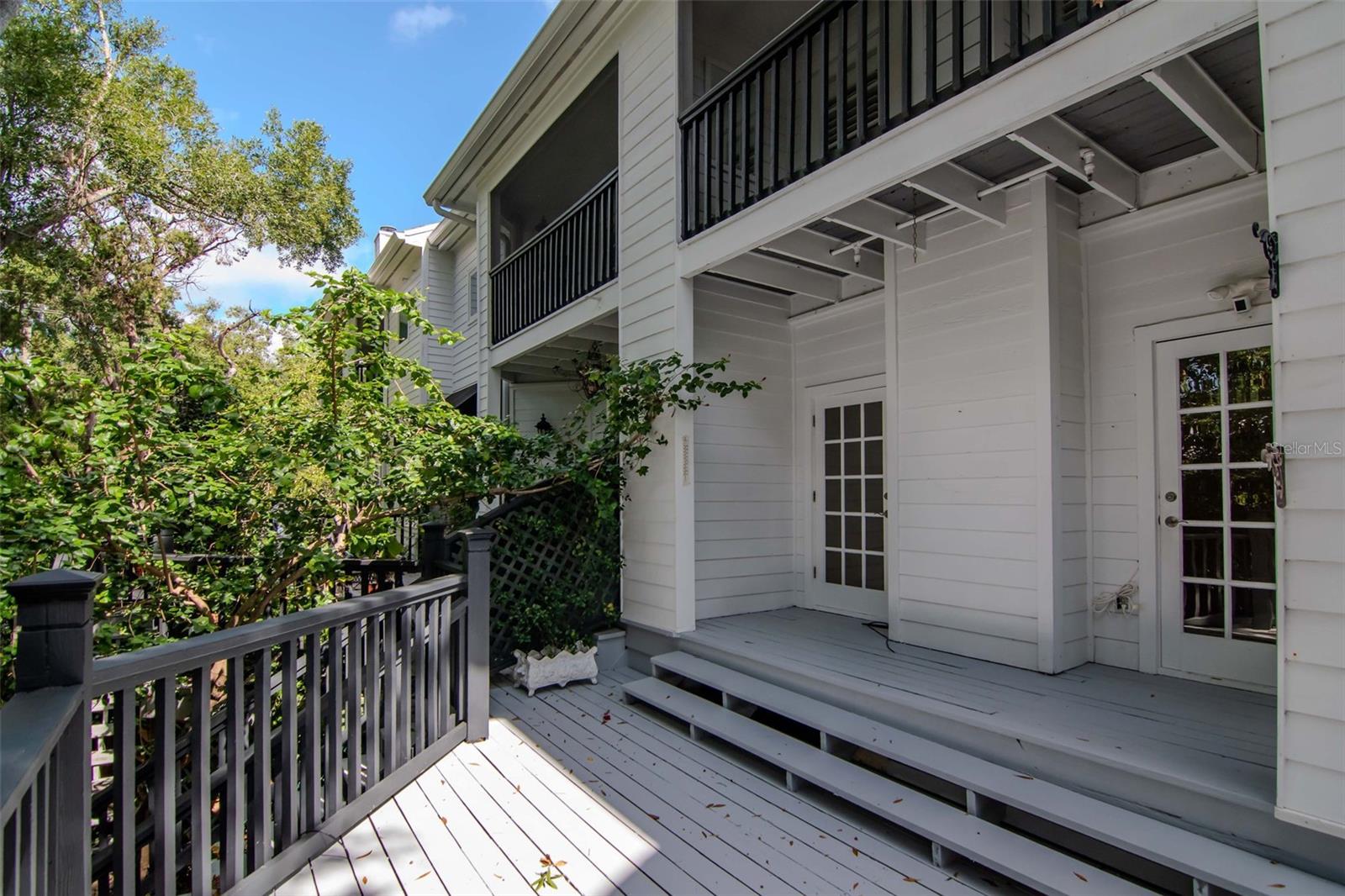 Image 20 of 28 For 5001 Pilgrims Path Way C