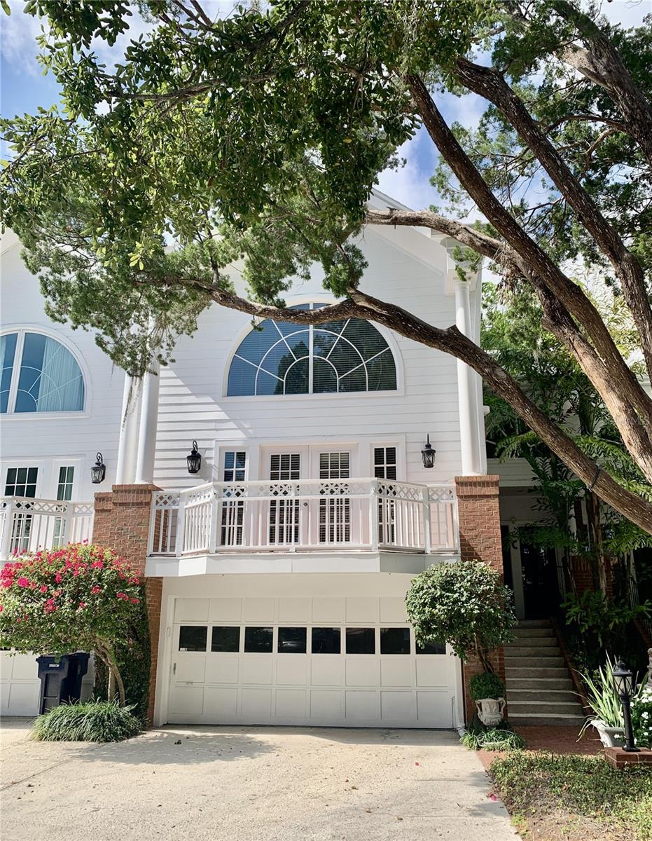 Image 3 of 28 For 5001 Pilgrims Path Way C