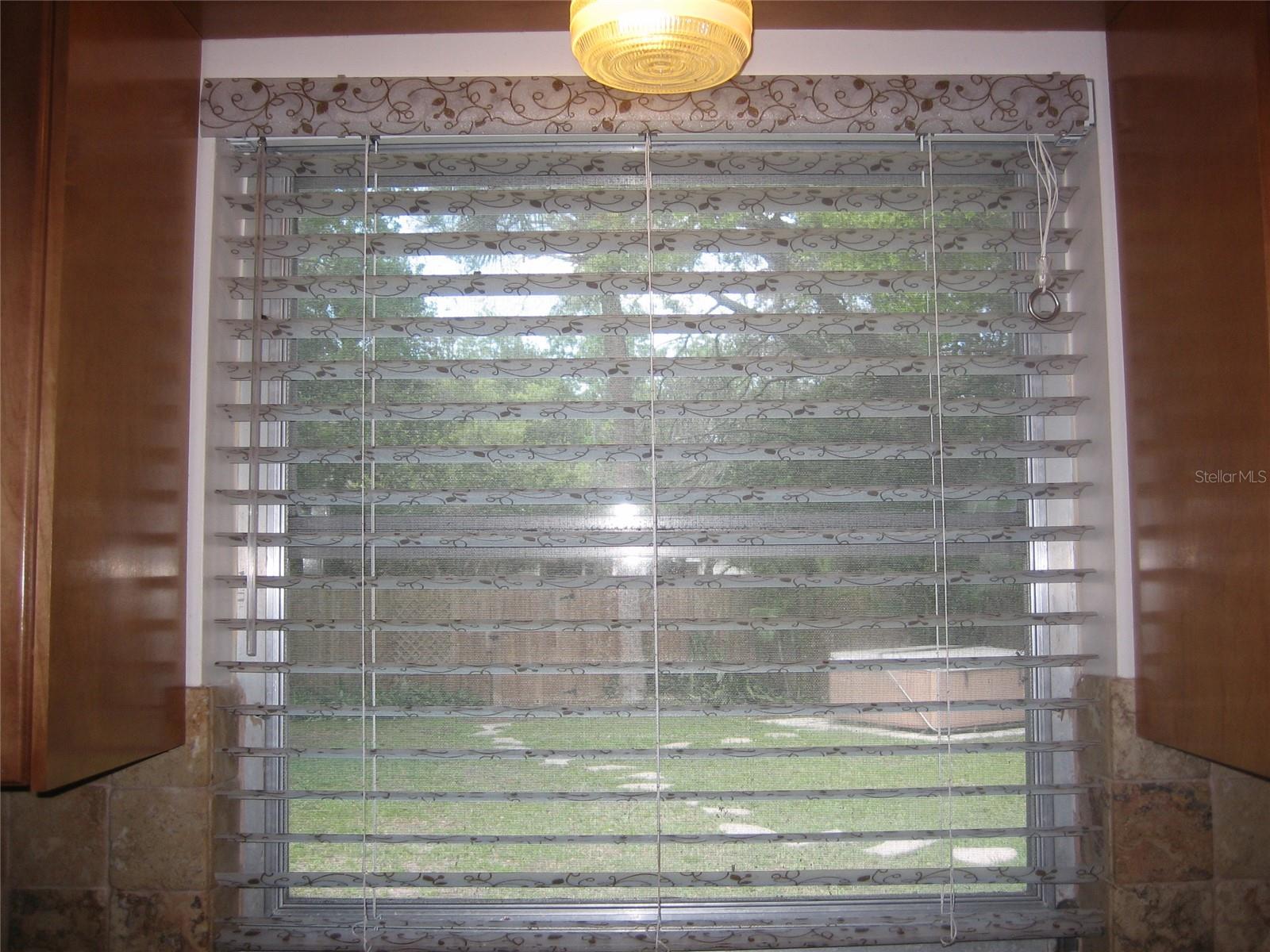 Image 17 of 59 For 1636 Douglas Avenue