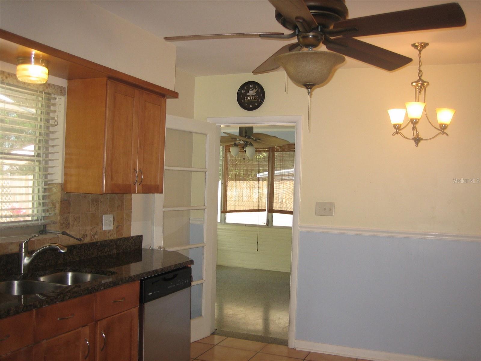 Image 20 of 59 For 1636 Douglas Avenue