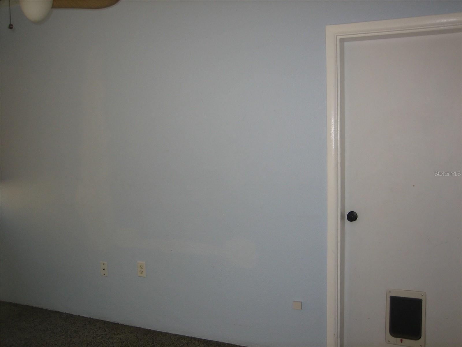 Image 27 of 59 For 1636 Douglas Avenue