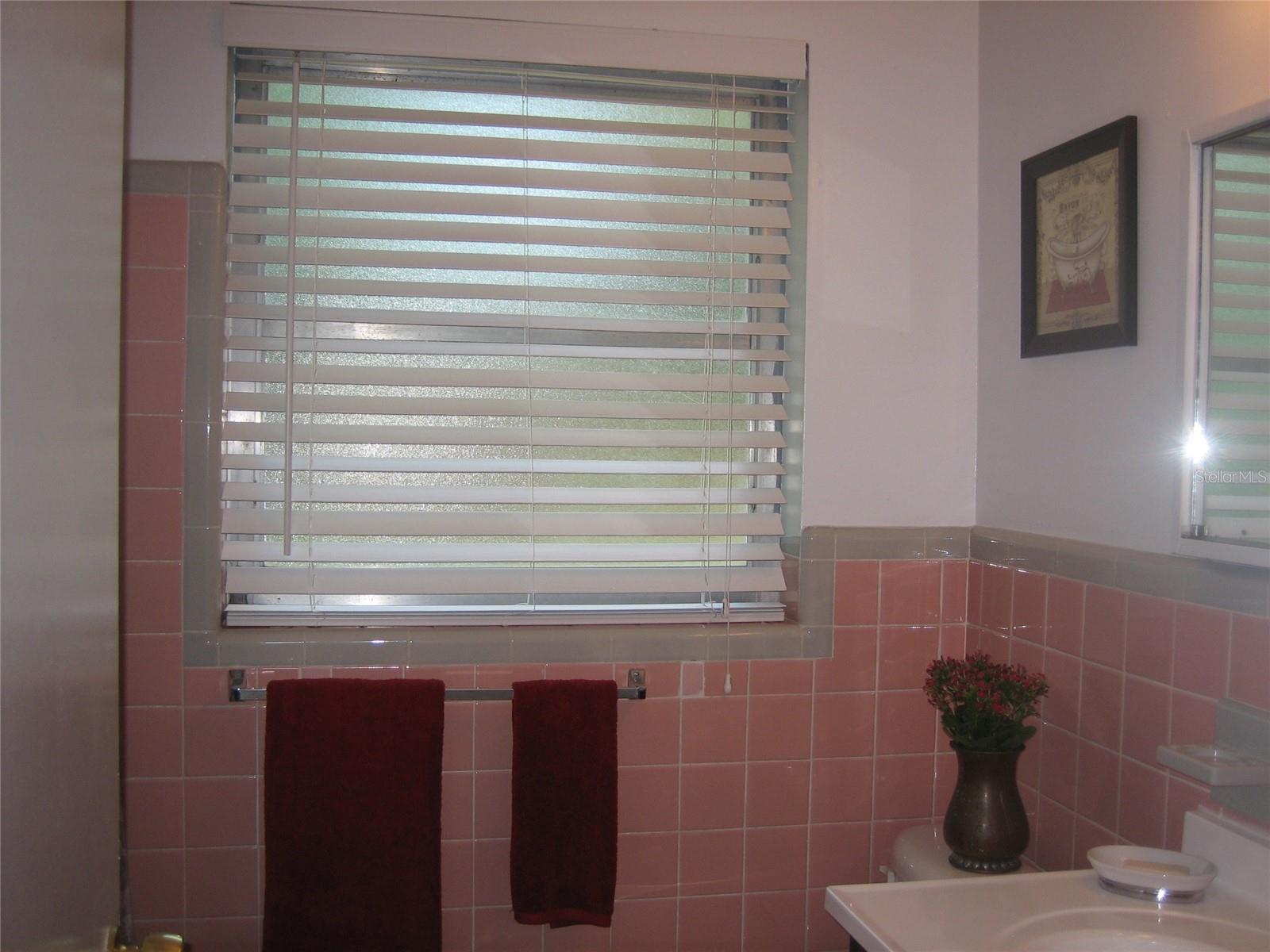 Image 36 of 59 For 1636 Douglas Avenue