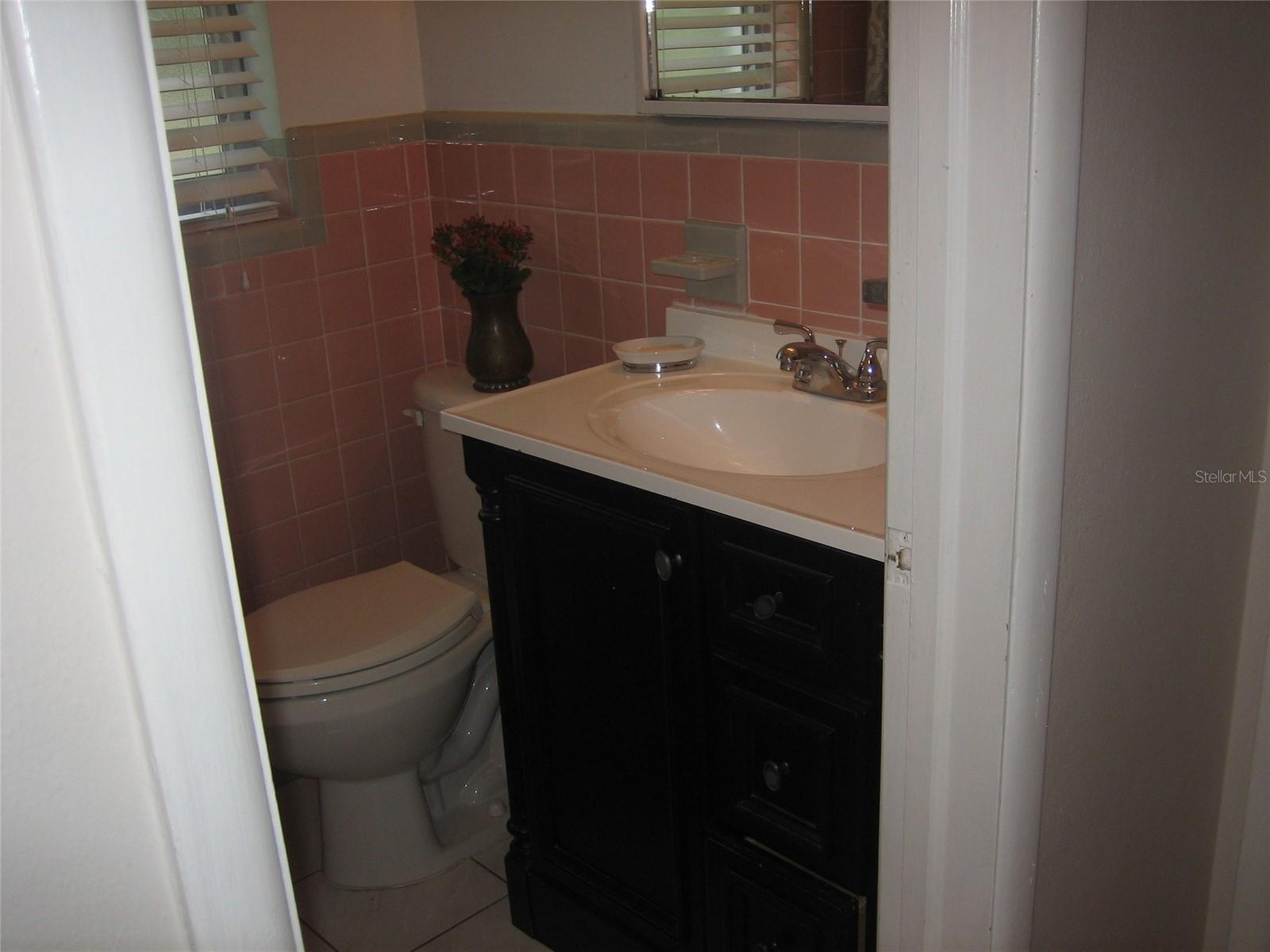 Image 37 of 59 For 1636 Douglas Avenue